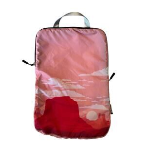 TRIPPED Large Carry-On Compression Packing Cube in Desert Rose Zipper